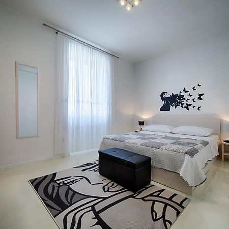 Apartment Jure Vis Exterior photo